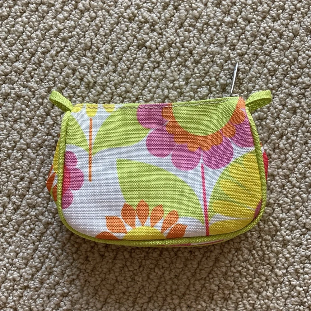 NEW Clinique Small Cosmetic Case Purse Mini Zip Bag Floral Yellow Pink NWOT